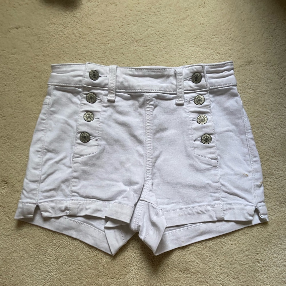 adorable white aeo sailor shorts